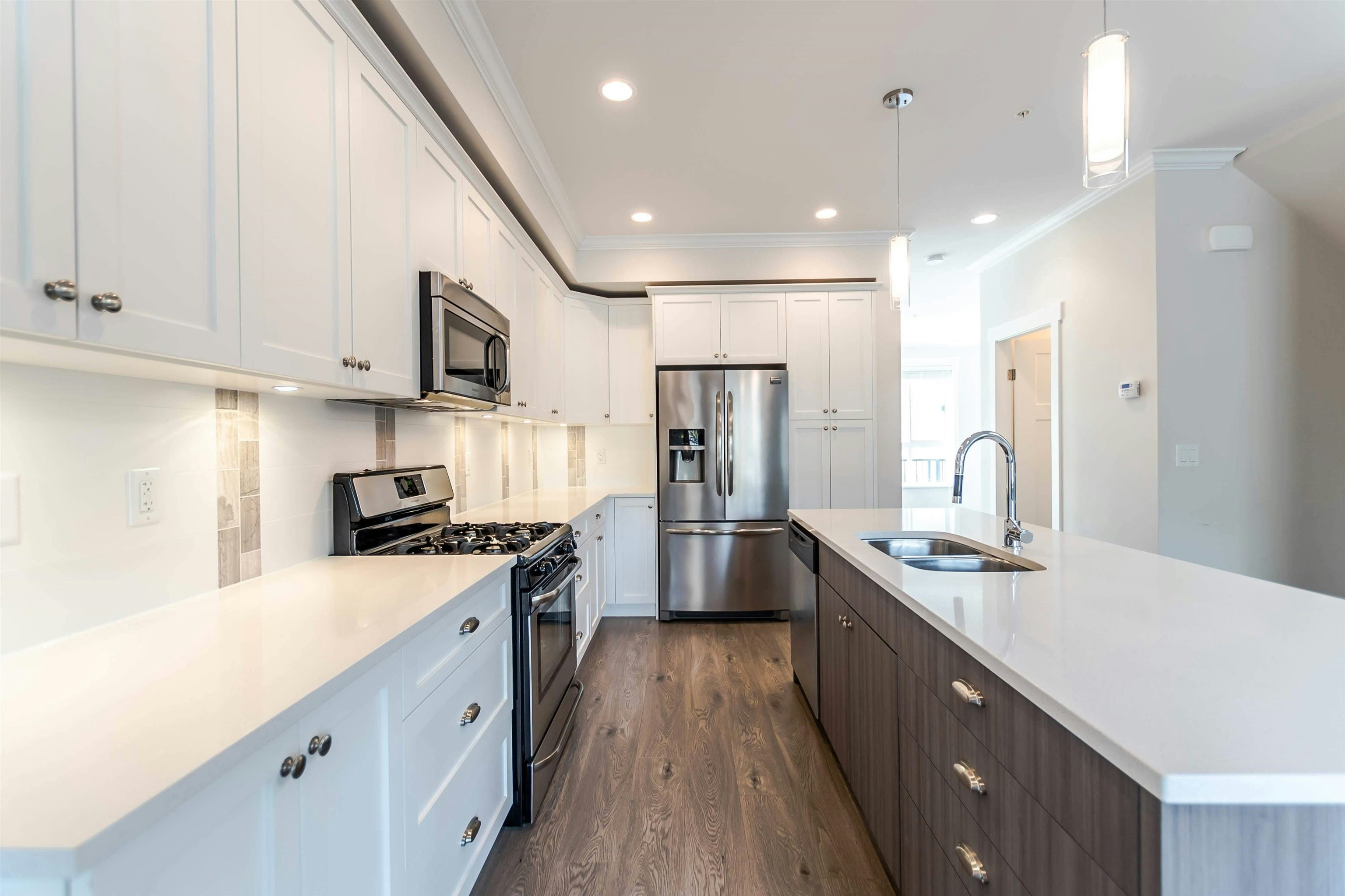 21-7157 210 Street - 5