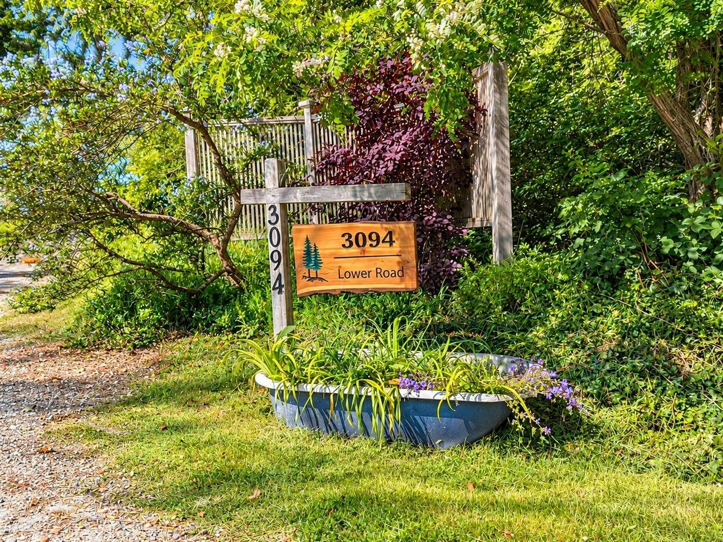 3094 Lower Road - 2