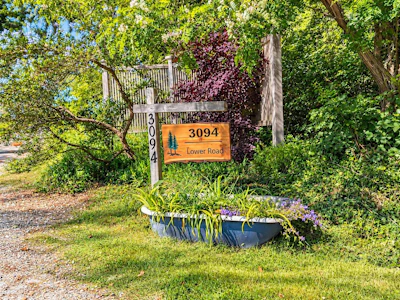 3094 Lower Road - 2