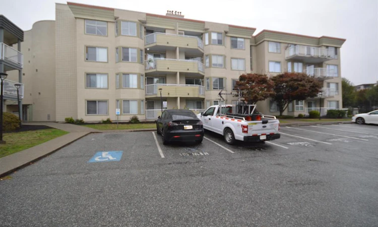 437-32830 George Ferguson Way