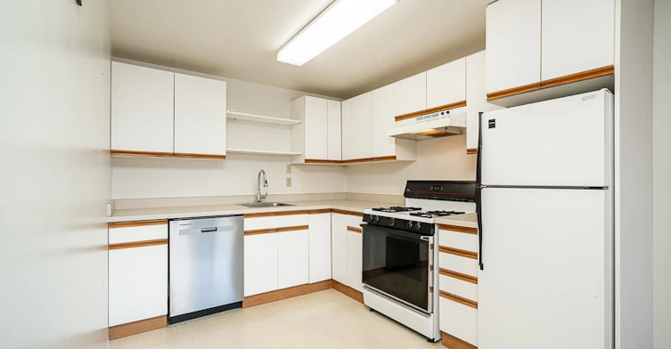 4XXX Eton Street, Burnaby, BC, V5C 1K1 - 32