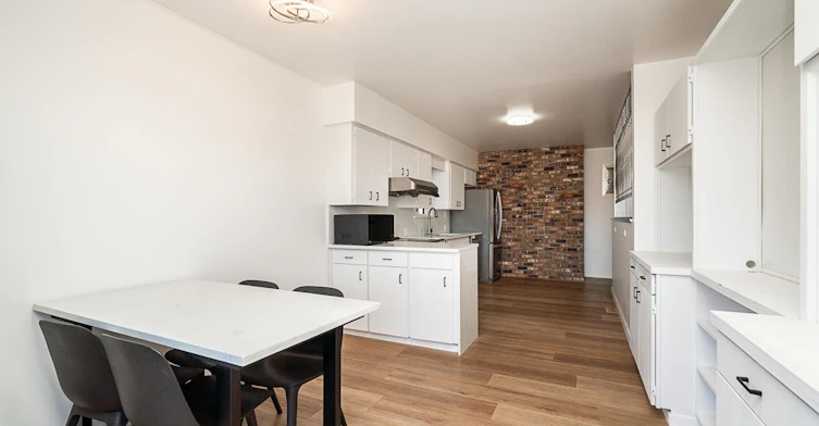 4XXX Eton Street, Burnaby, BC, V5C 1K1 - 12