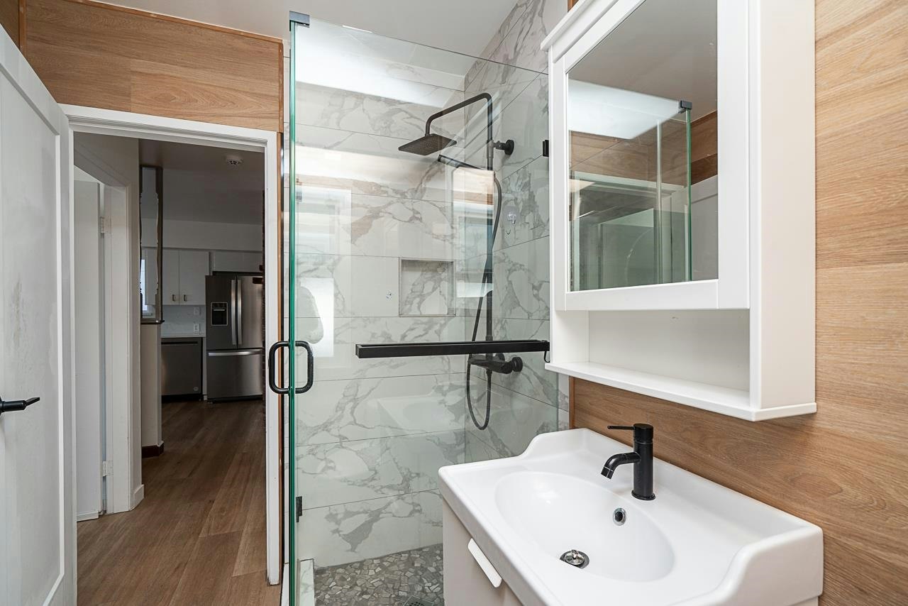 4XXX Eton Street, Burnaby, BC, V5C 1K1 - 20