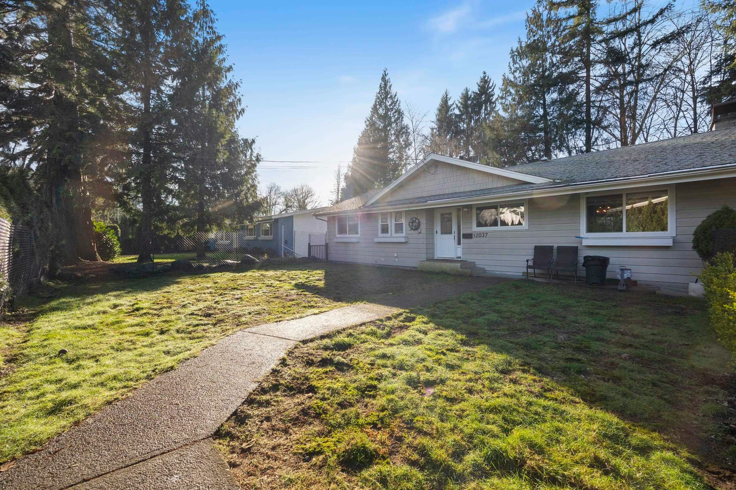 12037 208 Street, Maple Ridge, BC, V2X 4W9