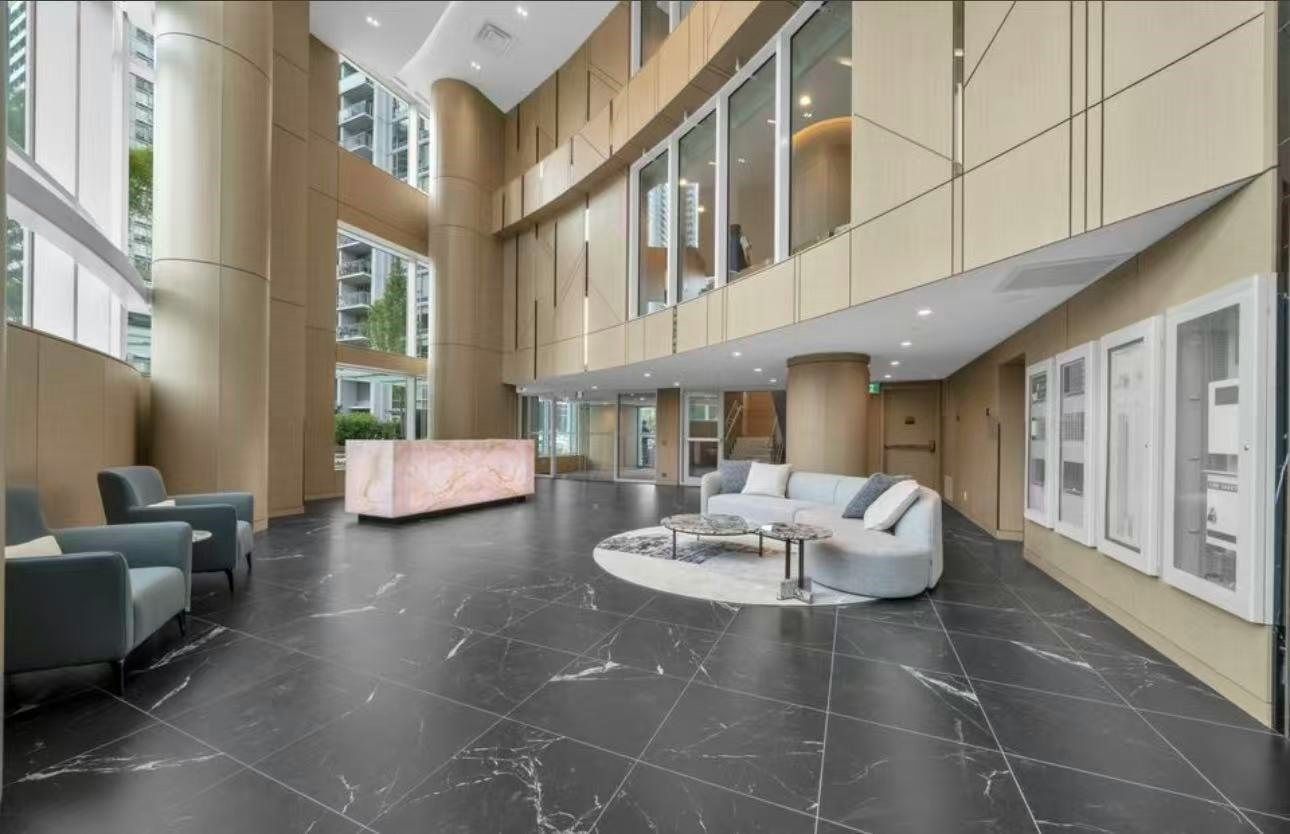 13768 100 Avenue, Surrey, BC, V3T 0V2 - 13