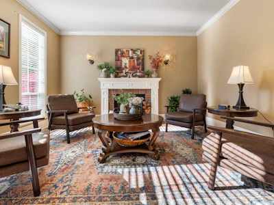 21095 44 Avenue - 4