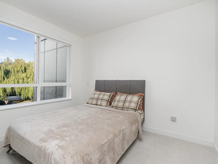 221-9456 134 Street, Surrey, BC, V3V 0G8 - 14