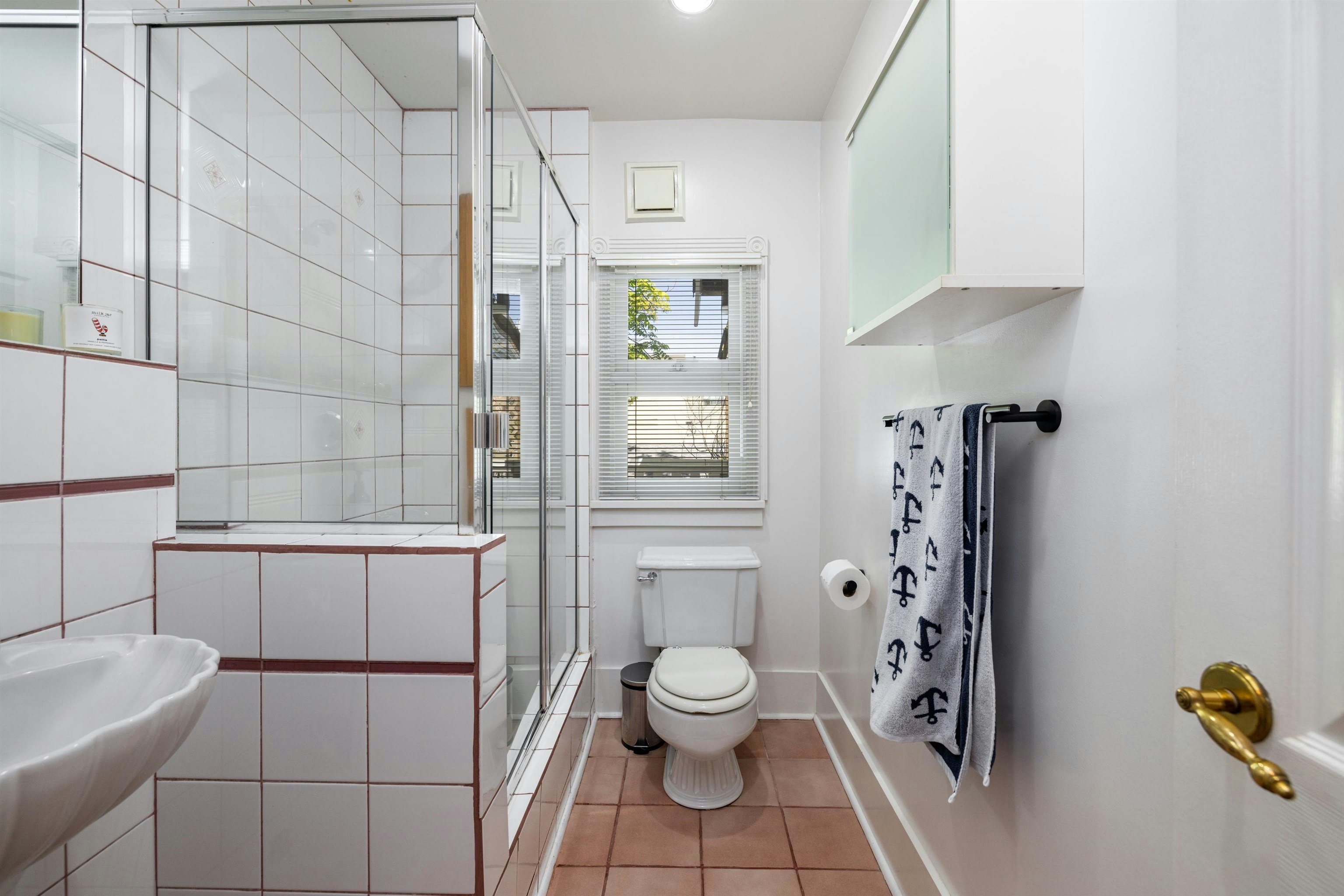 4343 W 11th Avenue, Vancouver, BC, V6R 2L9 - 15