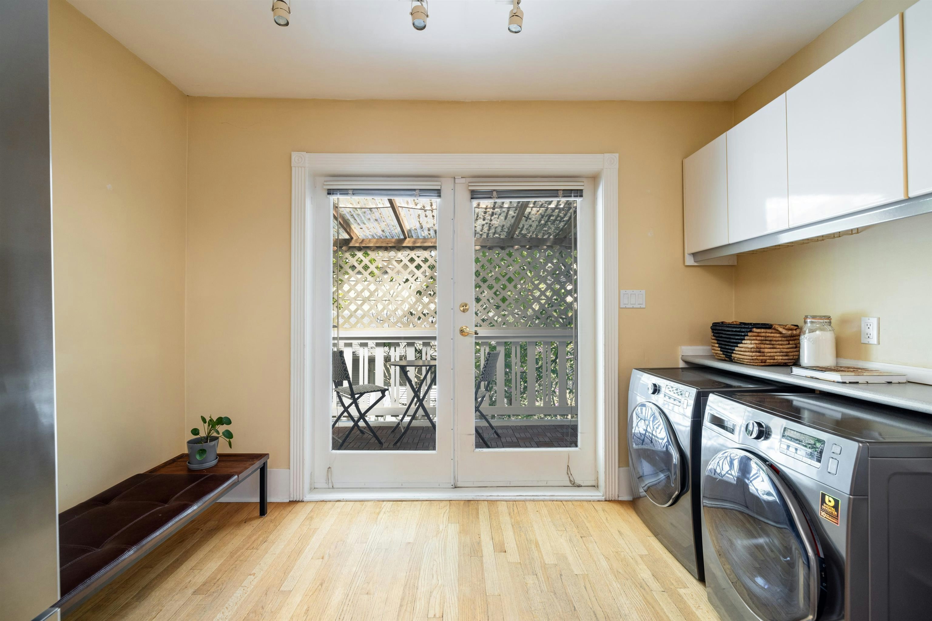 4343 W 11th Avenue, Vancouver, BC, V6R 2L9 - 11