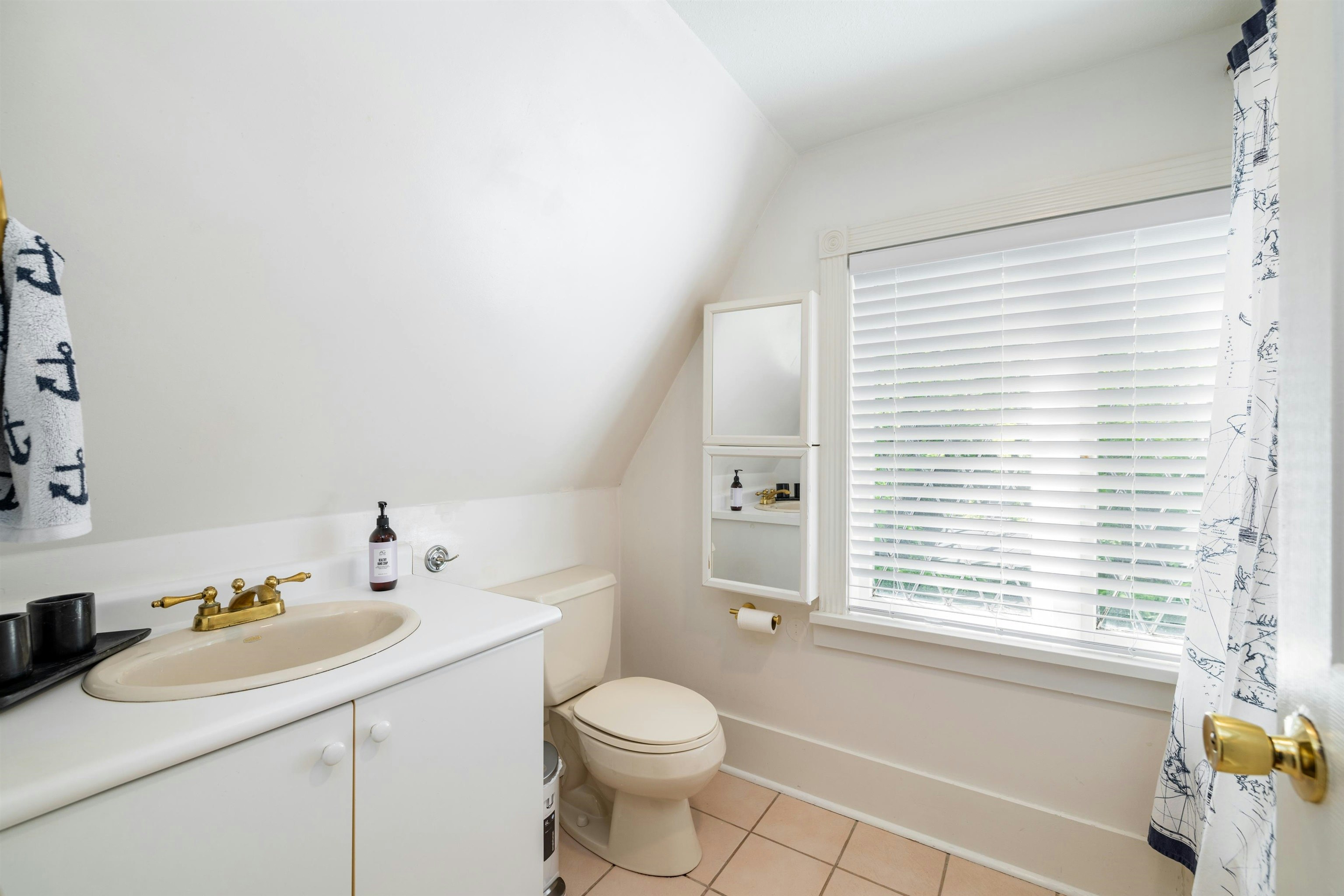 4343 W 11th Avenue, Vancouver, BC, V6R 2L9 - 19