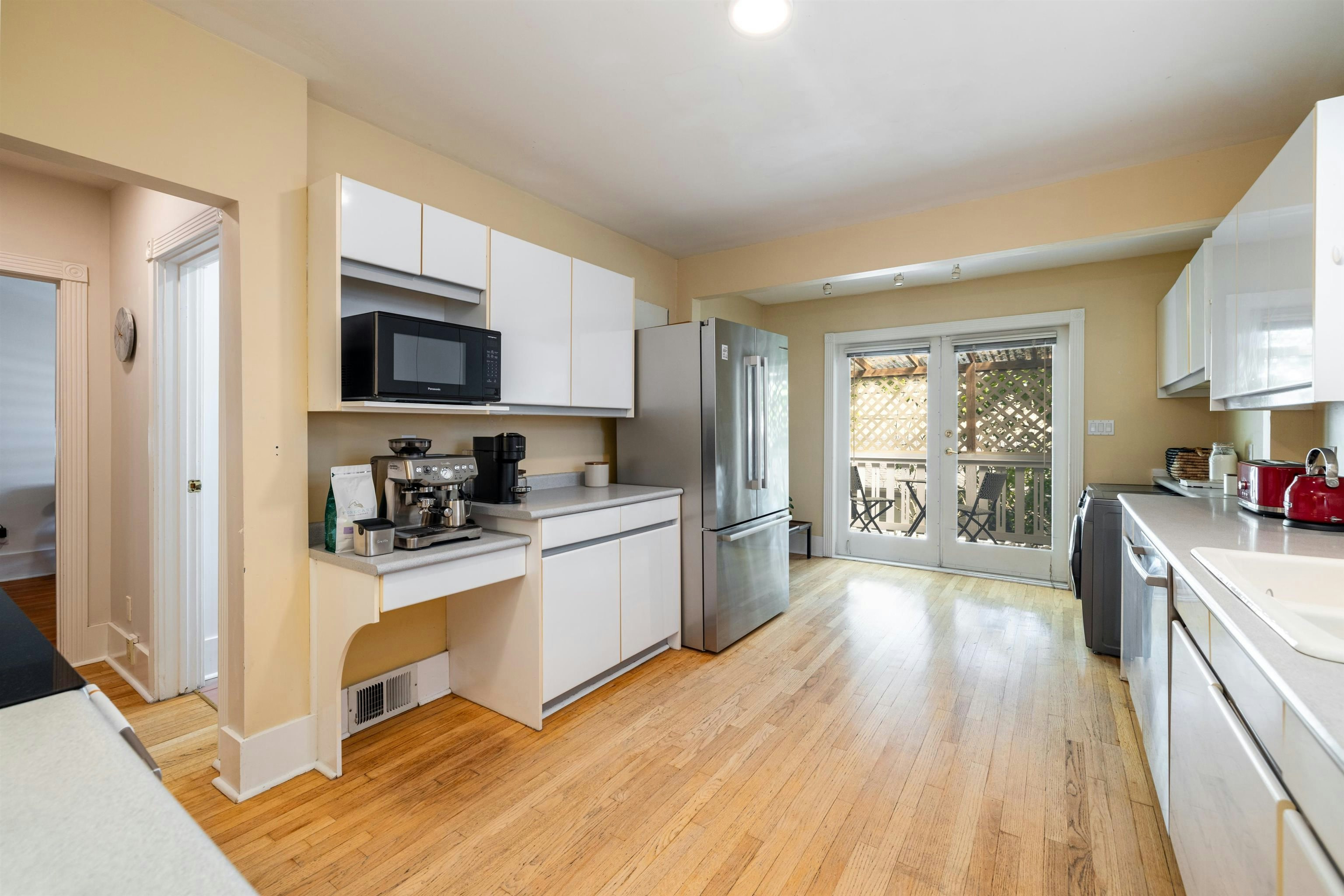 4343 W 11th Avenue, Vancouver, BC, V6R 2L9 - 9