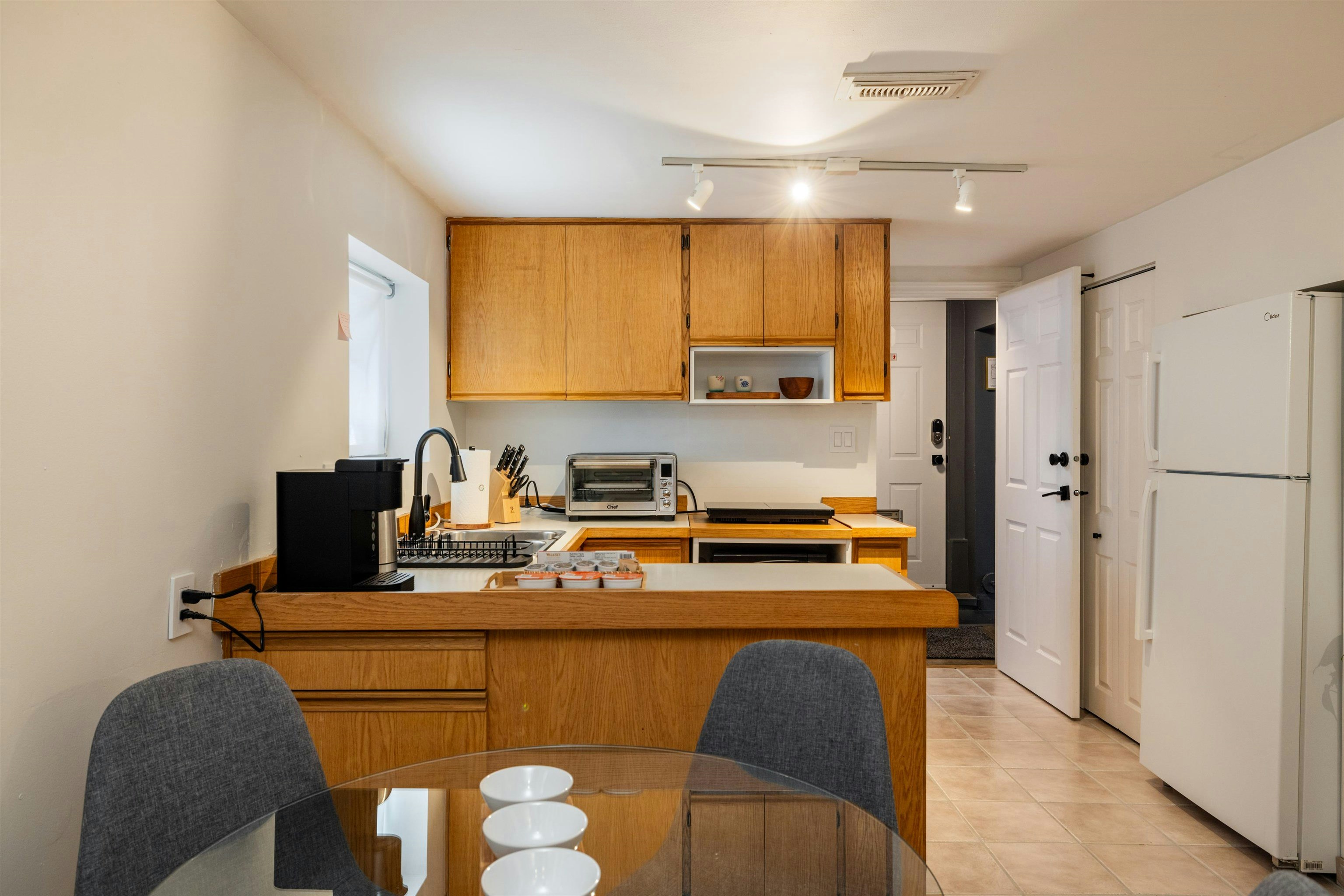 4343 W 11th Avenue, Vancouver, BC, V6R 2L9 - 26
