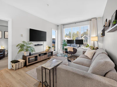 B306-20487 65 Avenue - 4