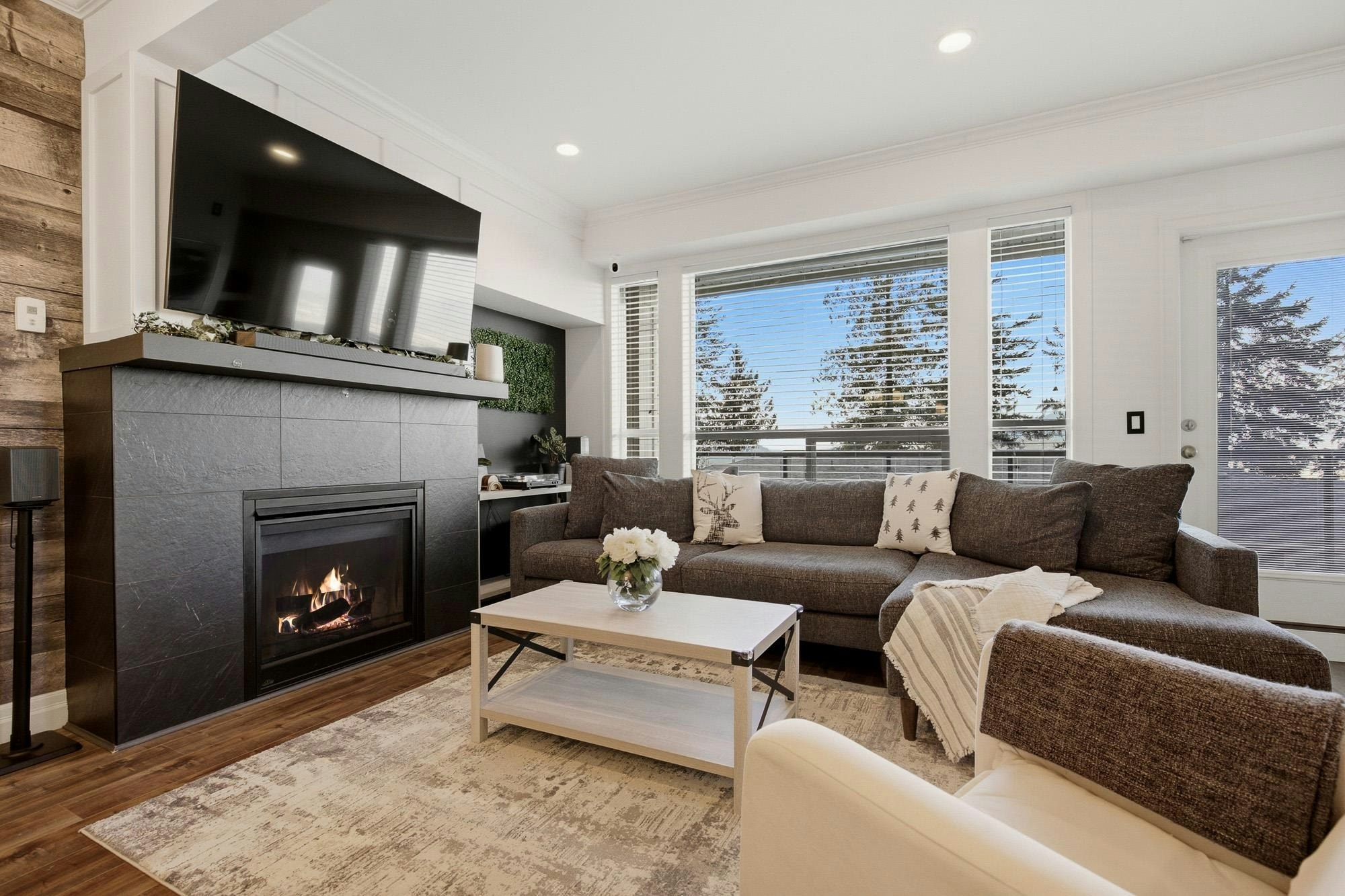 53-6026 Lindeman Street - 3