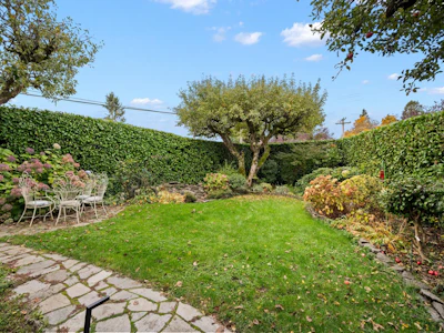 3850 Point Grey Road - 4