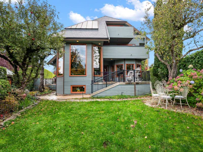 3850 Point Grey Road - 2
