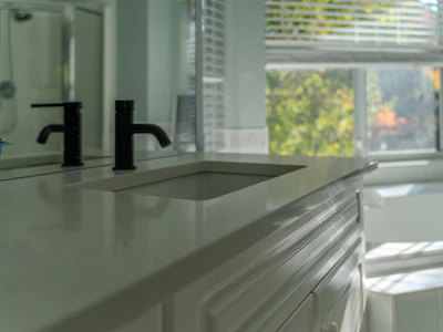 17-15860 82 Avenue - 5