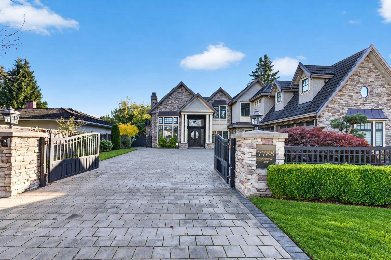 7788 Railway Avenue, Richmond, BC, V7C 3K1
