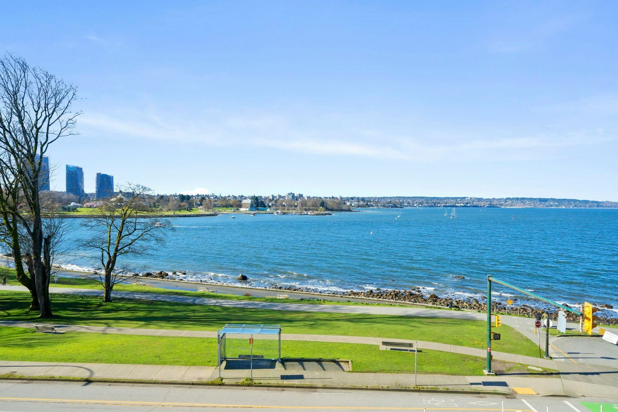 402-1575 Beach Avenue - 2