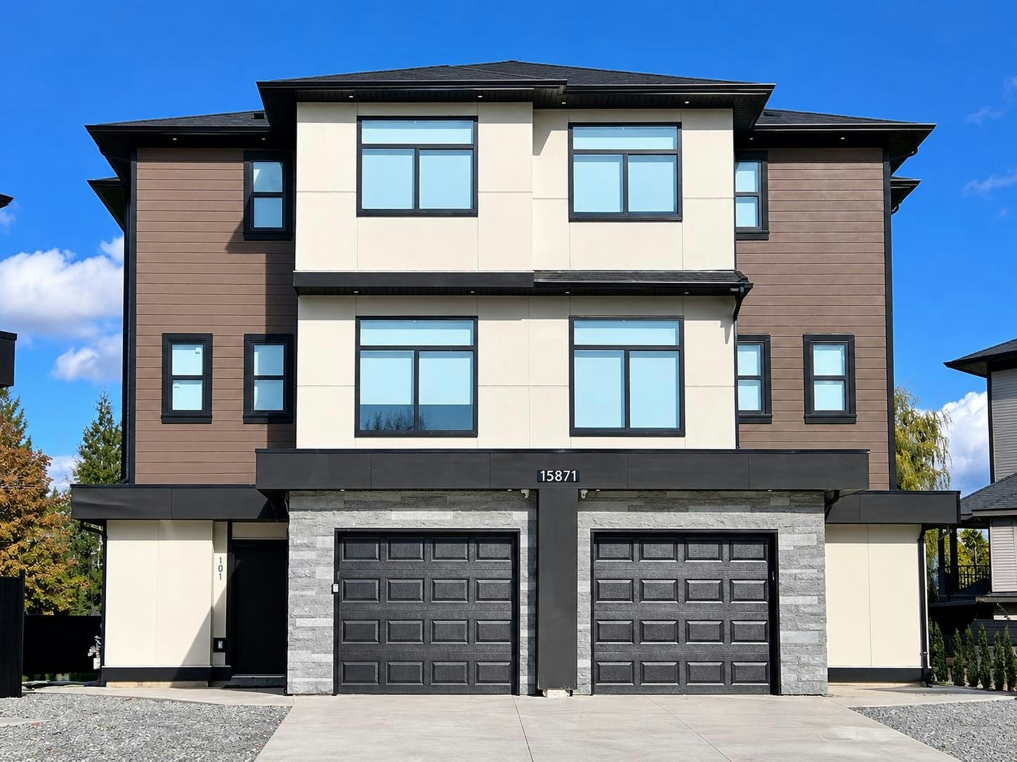 102-15871 111a Avenue, Surrey, BC, V4N 5B4