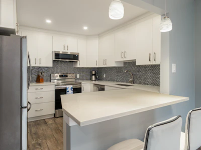 16-12120 189a Street - 3