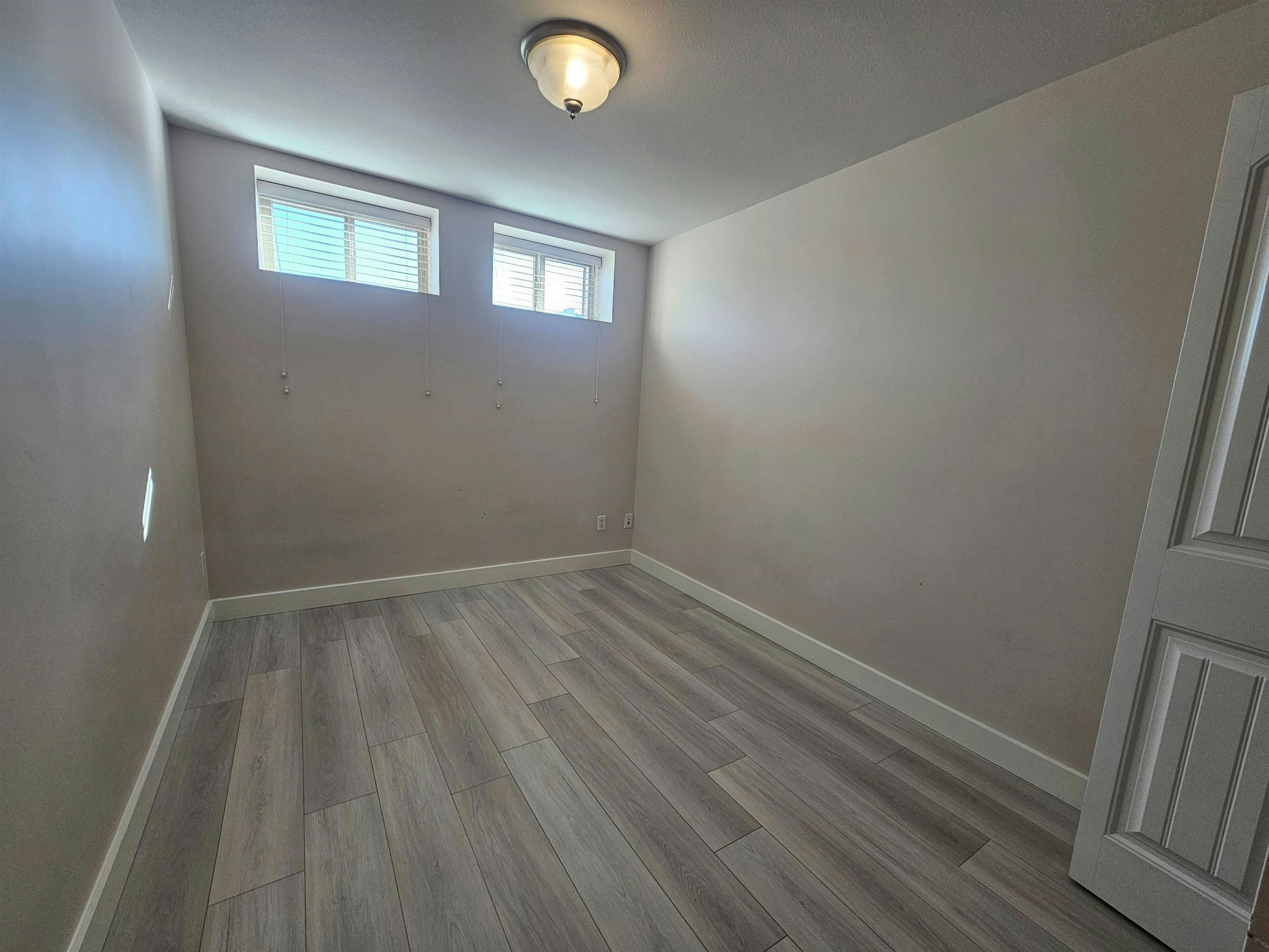  39xx Burke St, Burnaby, BC, V5H 1A6 - 6