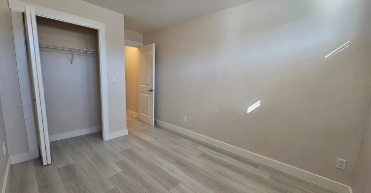 39xx Burke St, Burnaby, BC, V5H 1A6 - 8