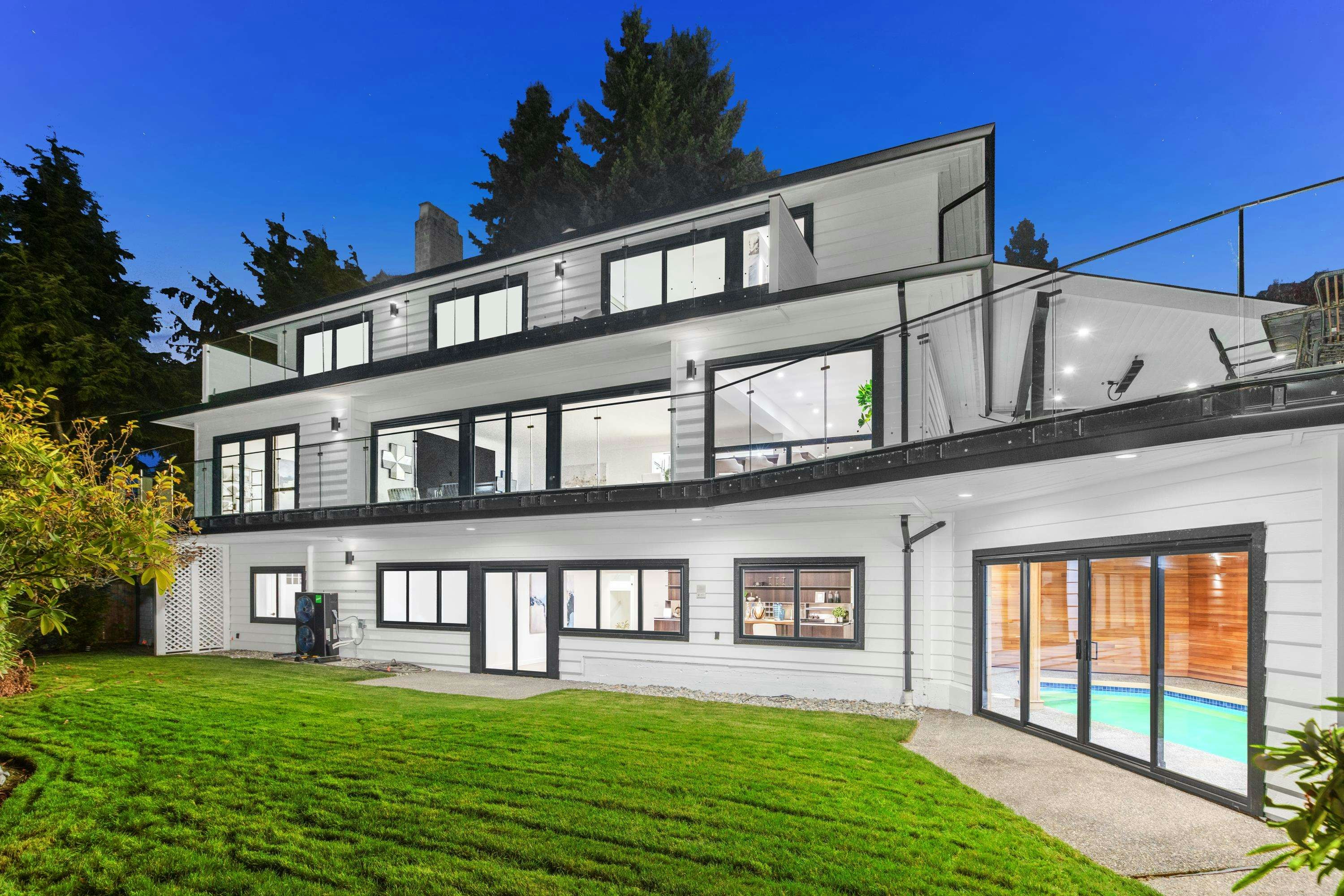 4325 Delbrook Avenue, North Vancouver, BC, V7N 4A5