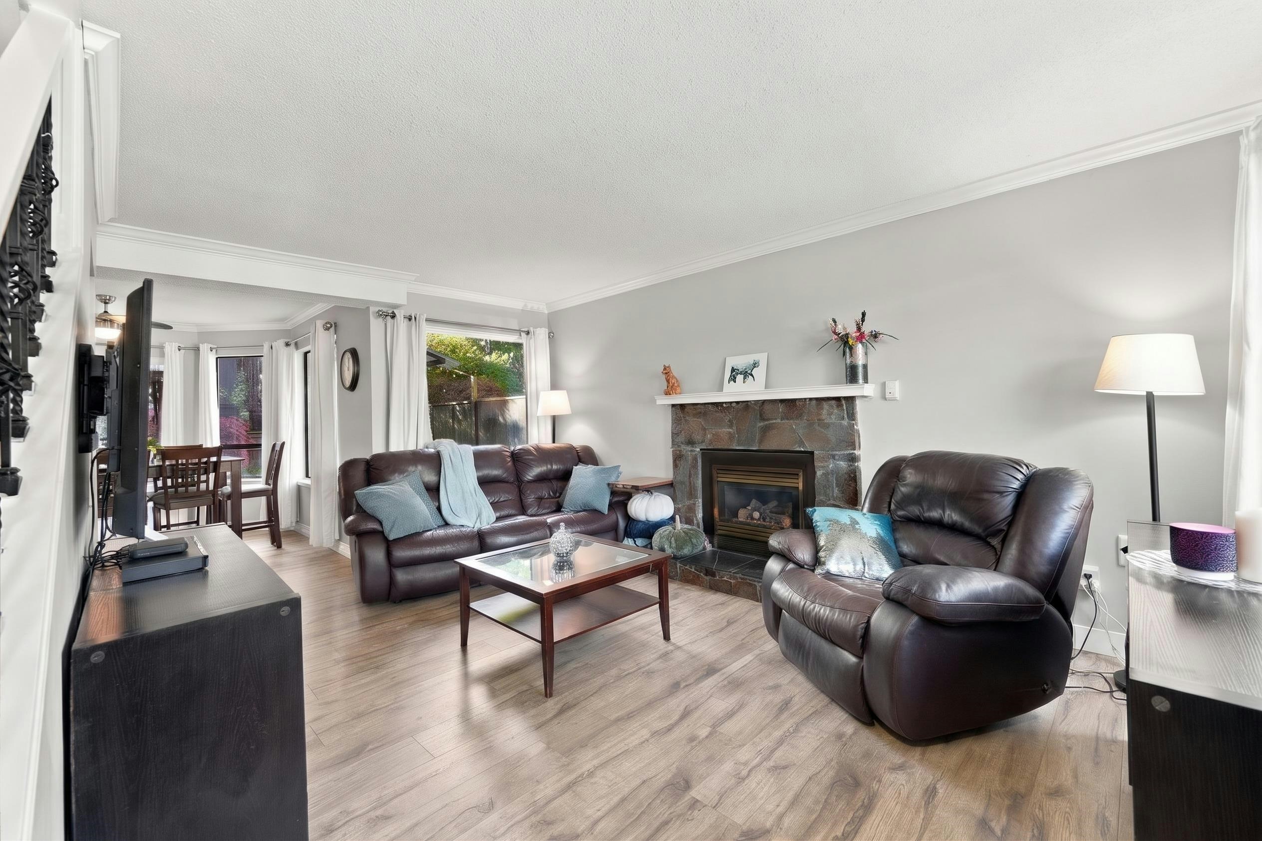 19-21550 Cherrington Avenue - 5