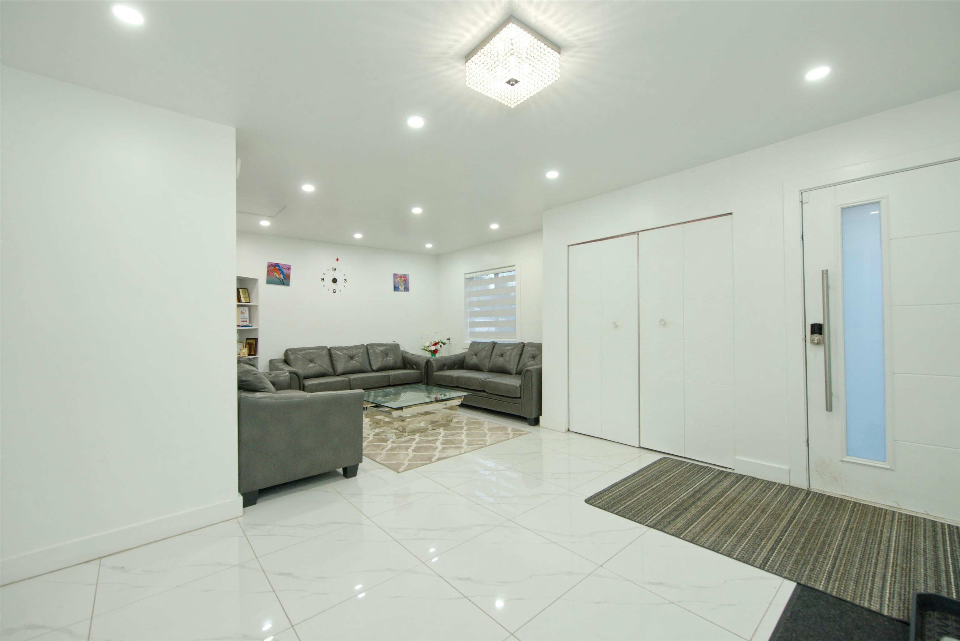 7681 125 Street - 2