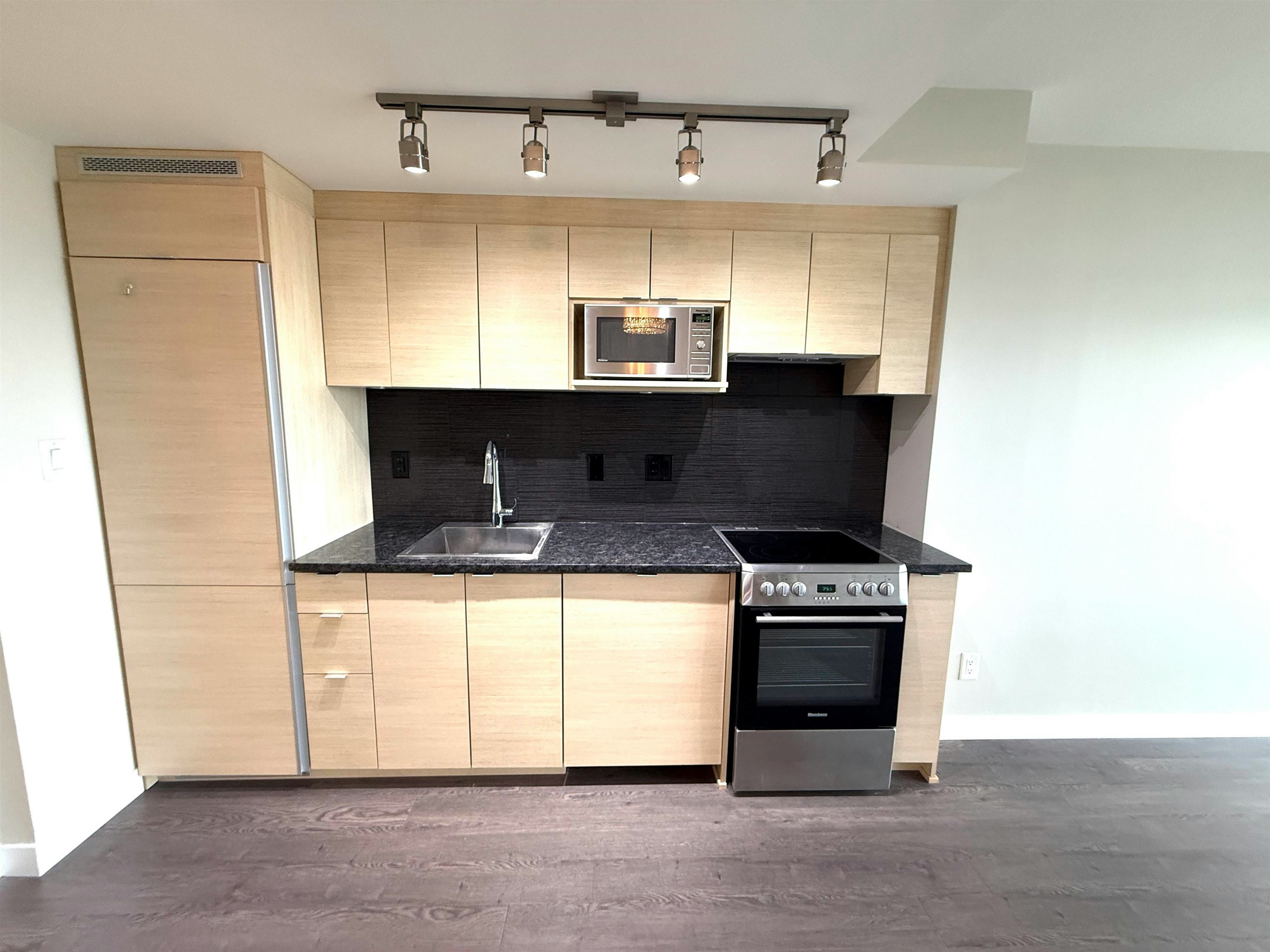 12xx-489 Interurban Way, Vancouver, BC, V5X 0C7 - 2