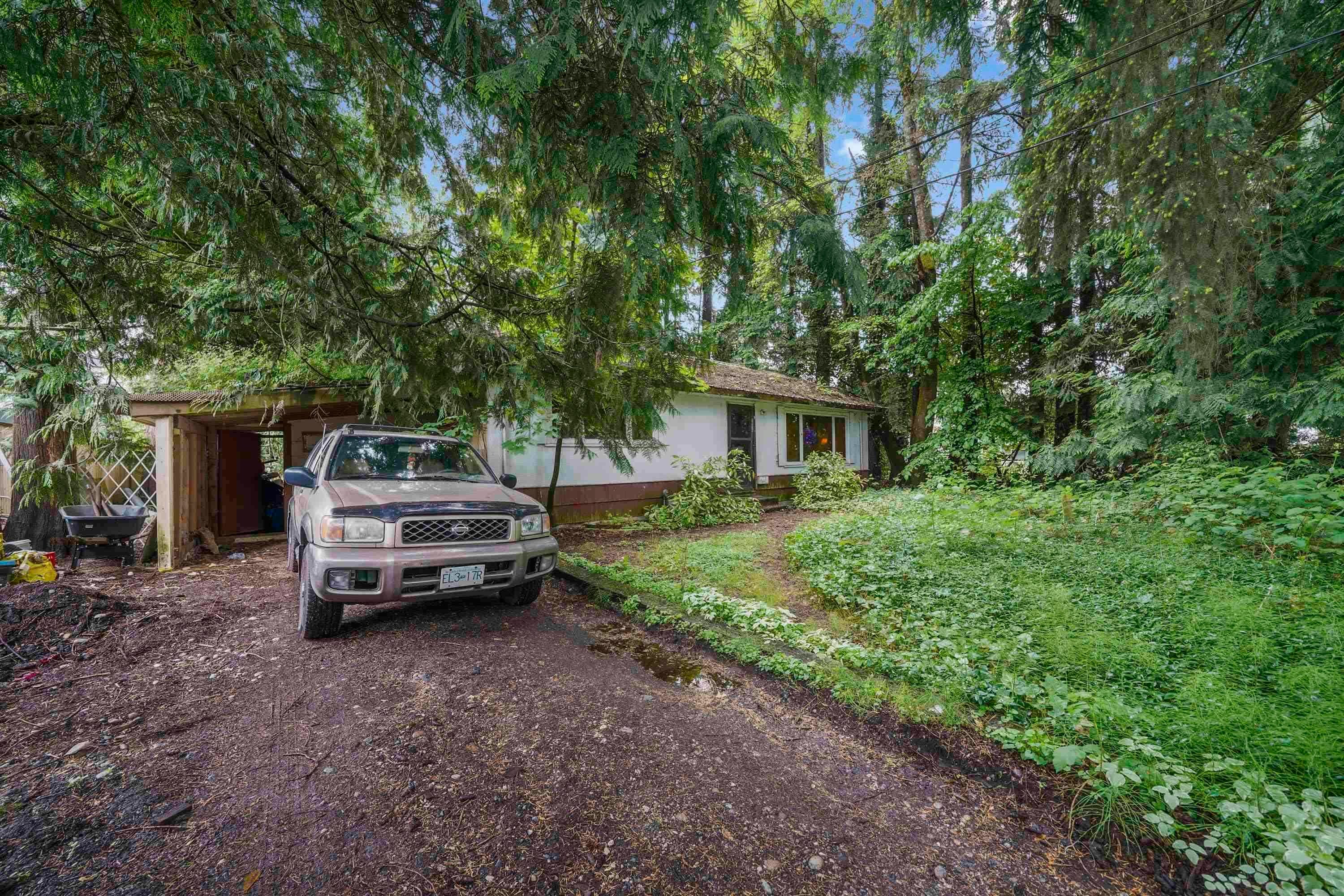 14924 90a Avenue, Surrey, BC, V3R 1B4