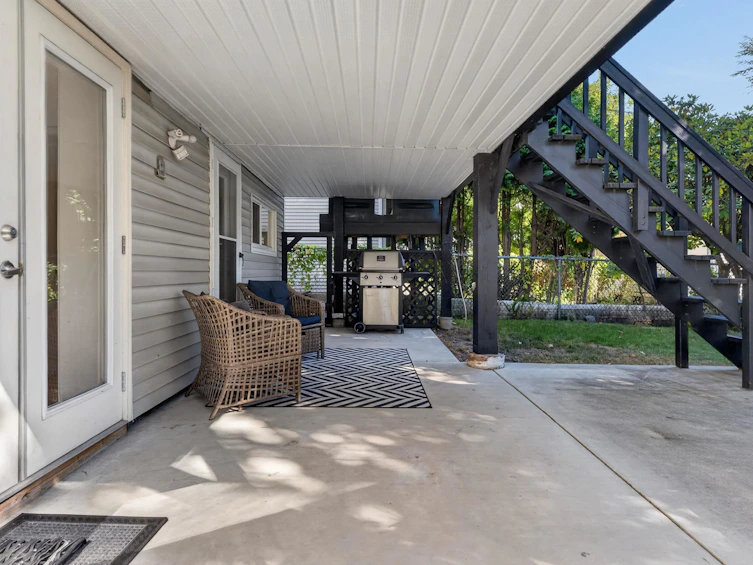 2218 E 11th Avenue, Vancouver, BC, V5N 1Z6 - 34