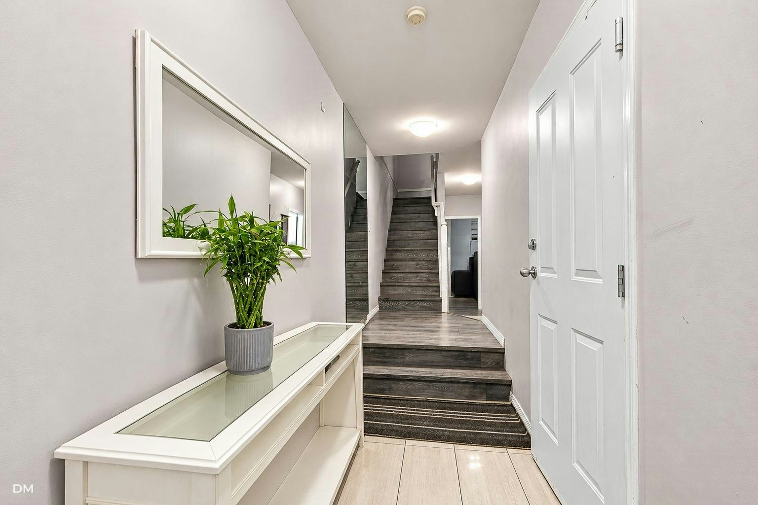 40-8888 151 Street - 5