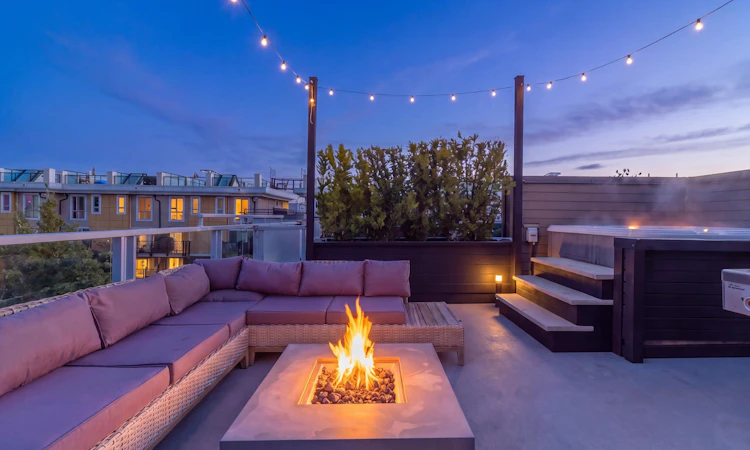 234-735 W 15th Street