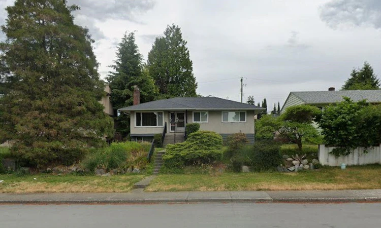 6127 Buchanan Street