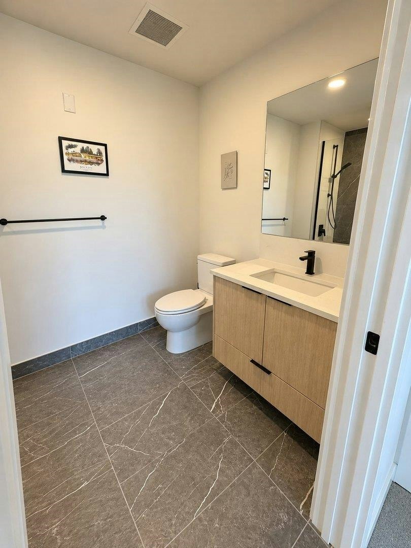 558-422 E 3rd Street, North Vancouver, BC, V7L 0K1 - 6