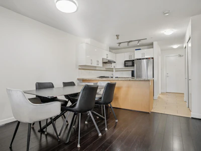 123-6828 Eckersley Road - 5