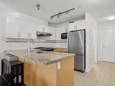 123-6828 Eckersley Road - 4