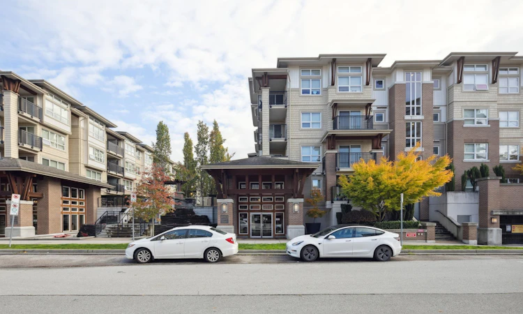 123-6828 Eckersley Road