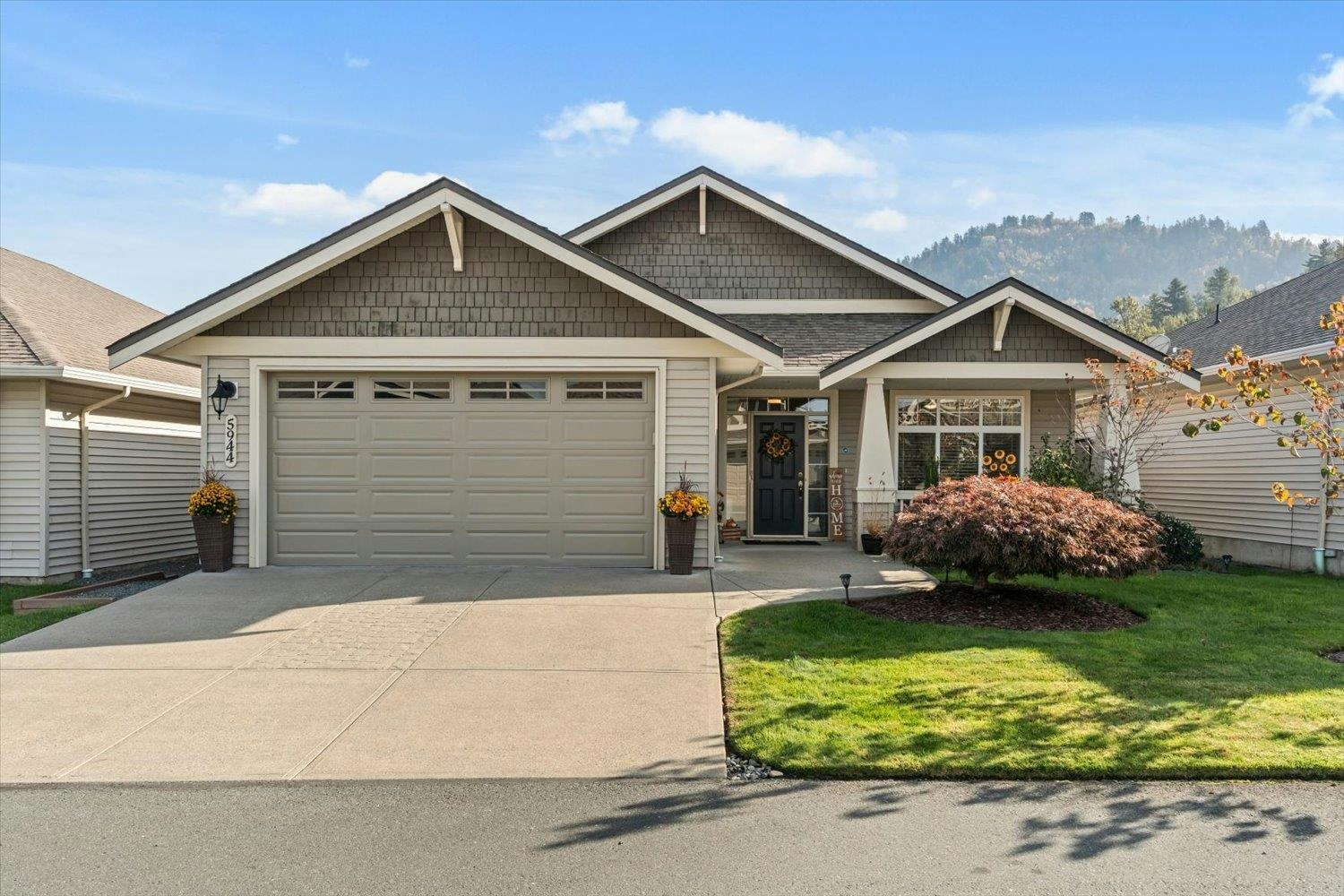 5944 Flagstone Street, Chilliwack, BC, V2R 0E3