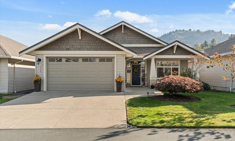 5944 Flagstone Street