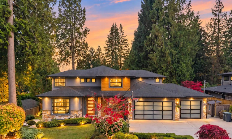647 E Osborne Road