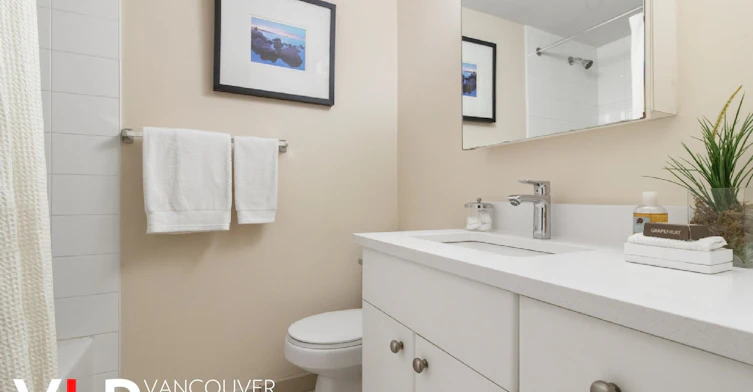 406-1250 Comox Street, Vancouver, BC, V6E 1K8 - 12