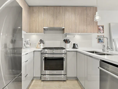 311-108 E 8th Street - 4