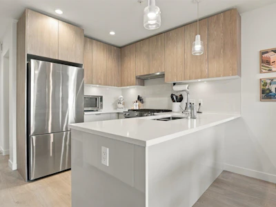 311-108 E 8th Street - 3