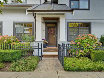 3-9235 Mcbride Street - 4