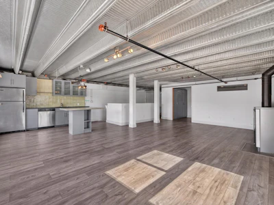 530 Vernon Drive - 4