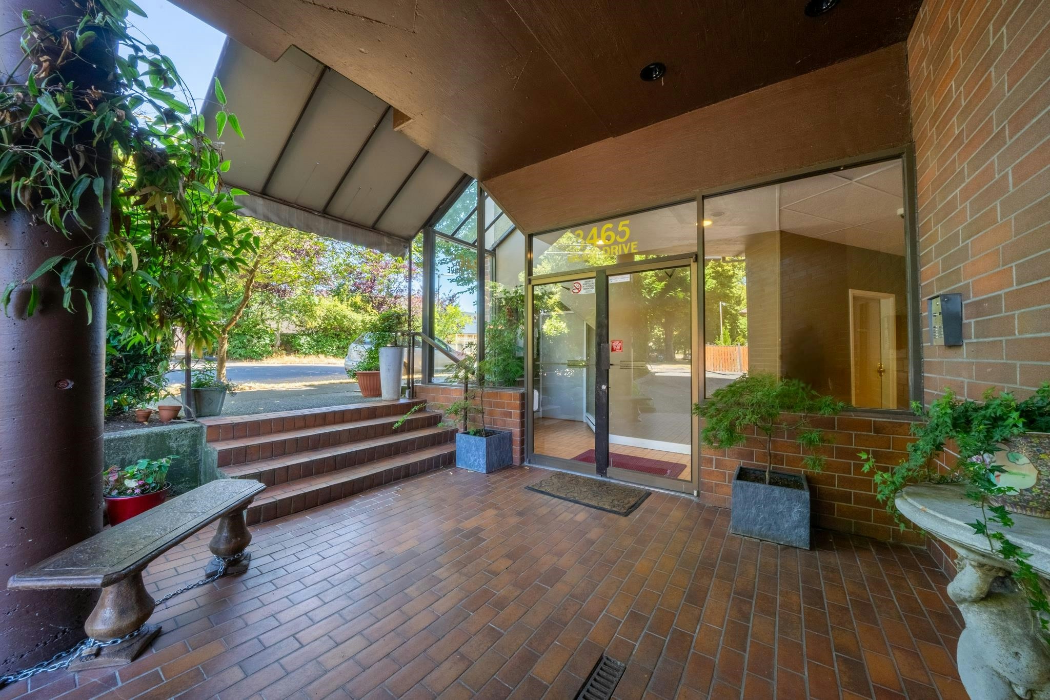 210-3465 Glen Drive, Vancouver, BC, V5V 4S5 - 11