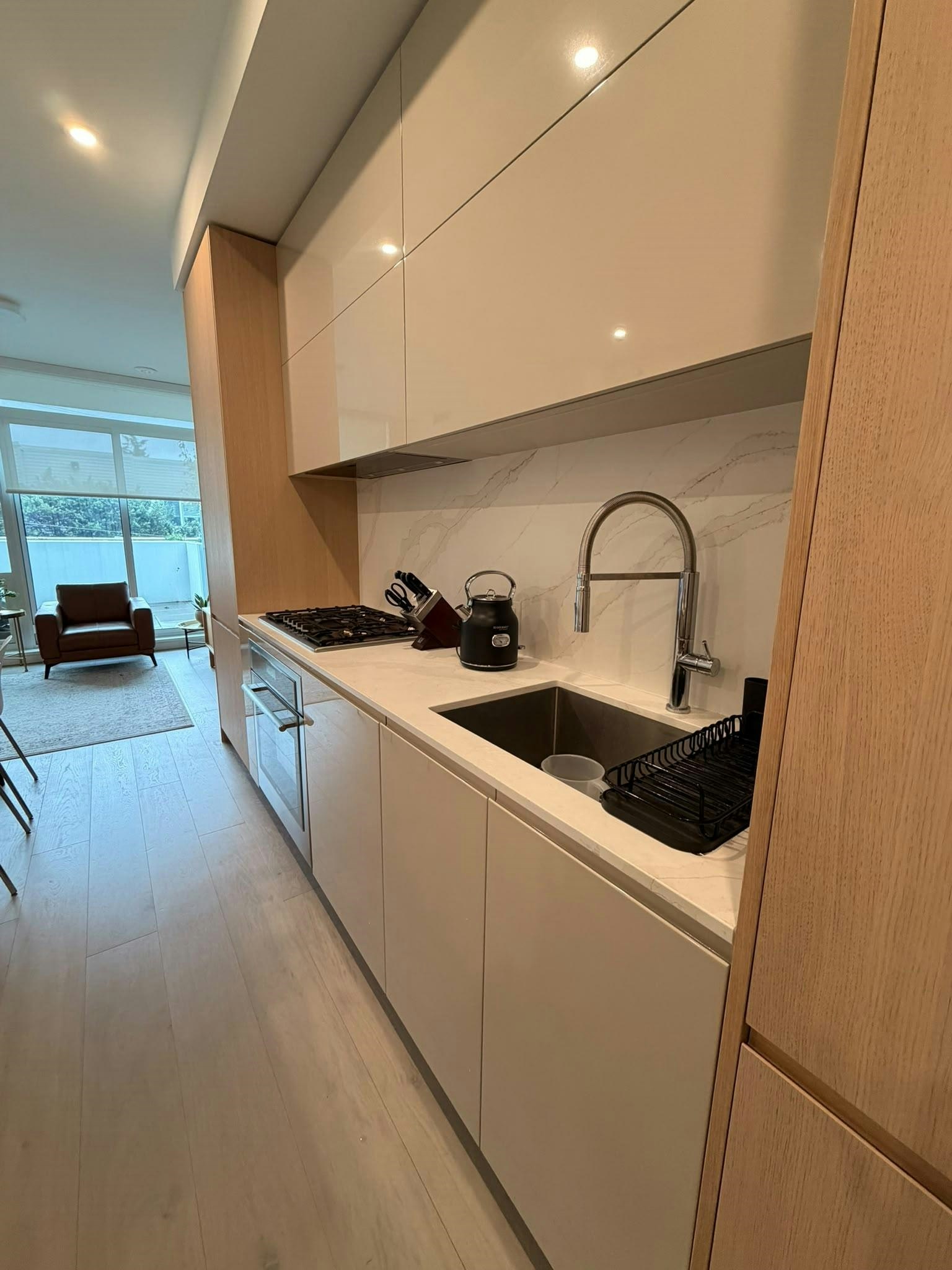 206-1342 Johnston Road, Surrey, BC, V4B 0C7 - 2